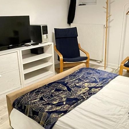 Chambre Chez L'Habitant A Vauxbuin 外观 照片